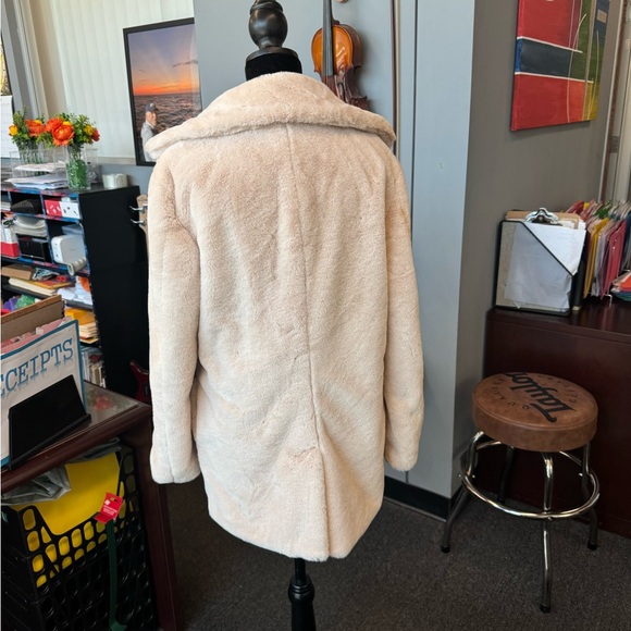 Catherine Malandrino Fuzzy Jacket - Picture 3 of 4